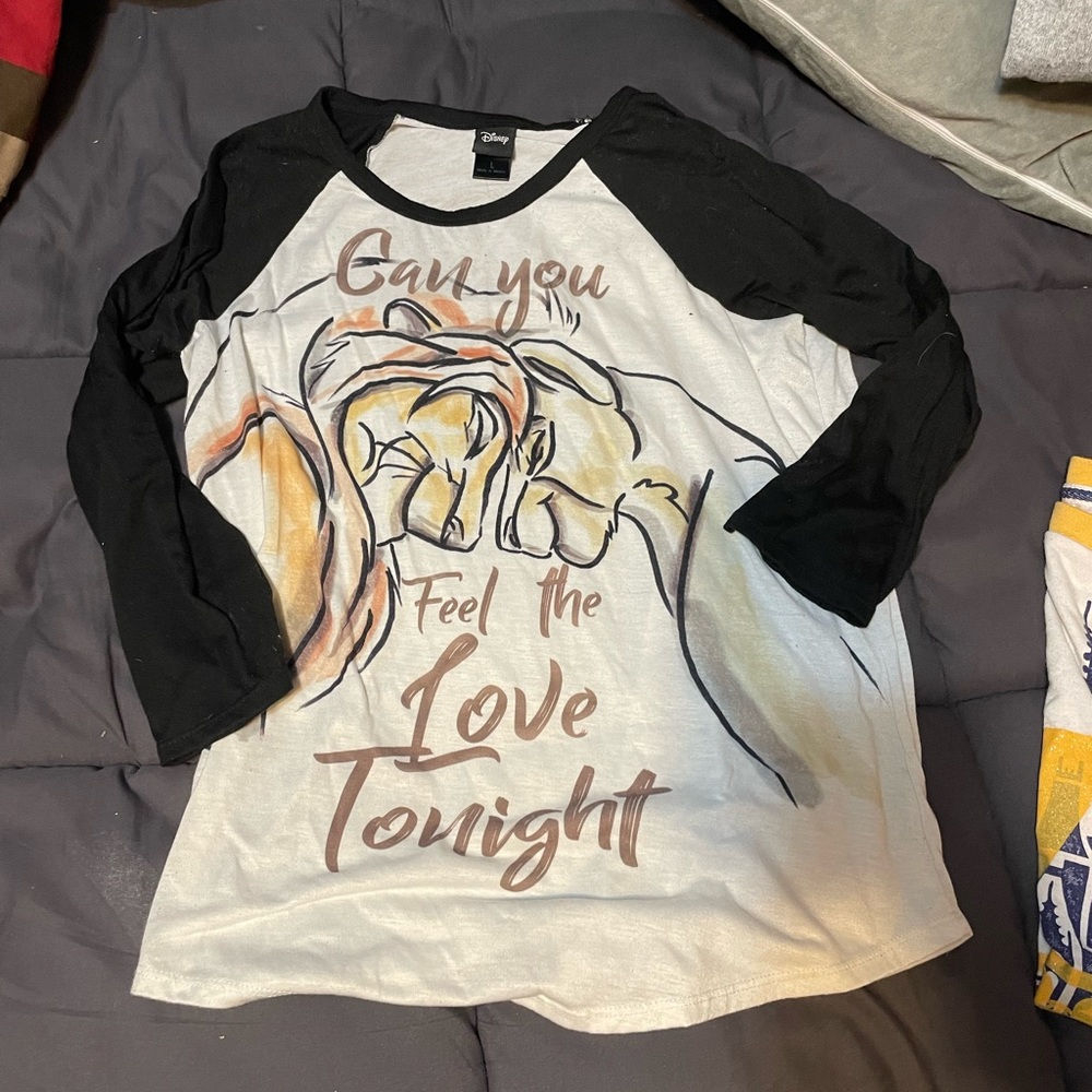 Disney The Lion King 3/4 Sleeve shirt